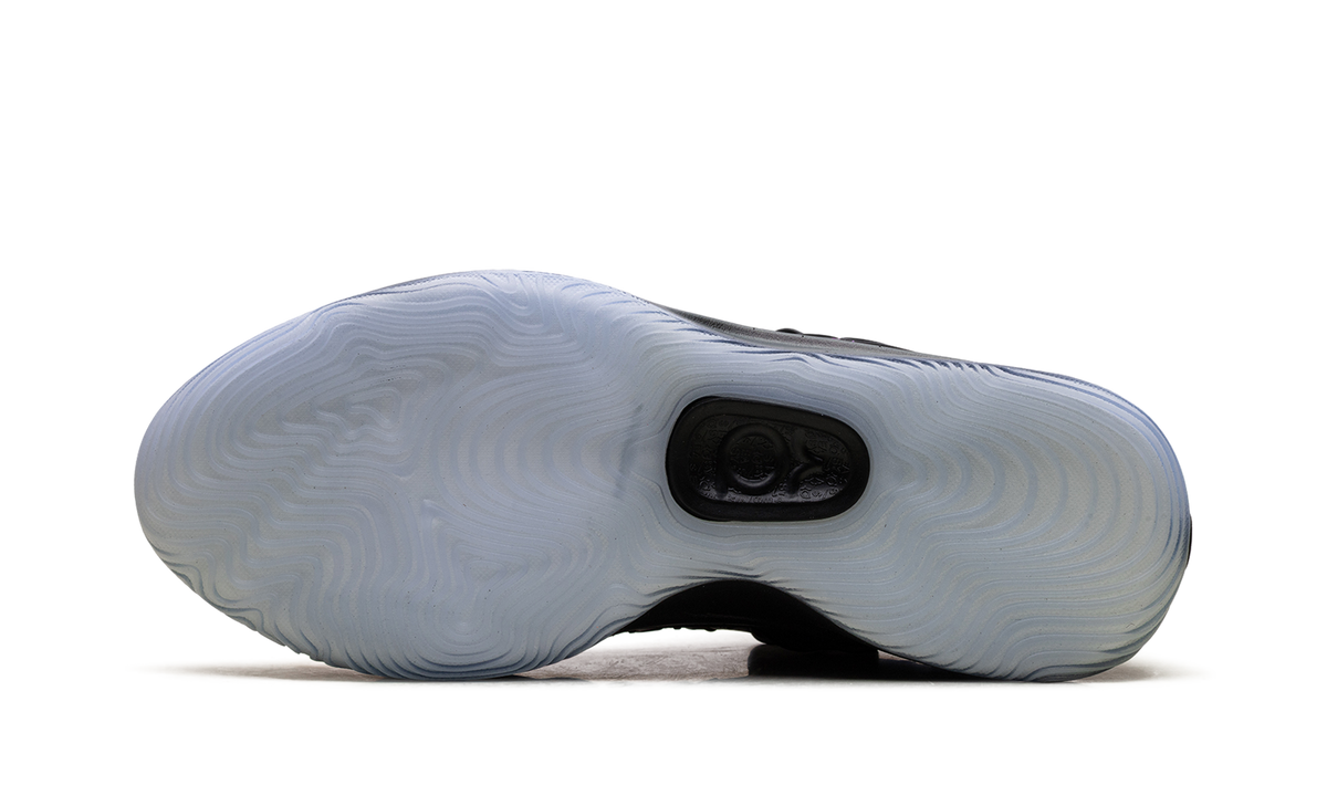 KD 18 SE "Eggplant" IM5843 500